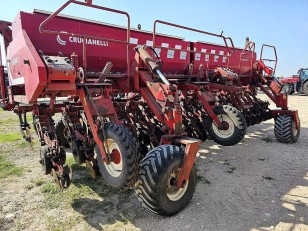 Sembradora Crucianelli Pionera V 3520
