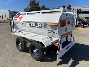 Acoplado tanque 2000 lts cargas peligros