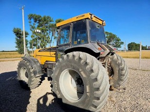 Tractor Challenger WT590