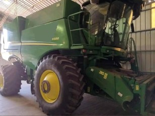 Cosechadora John Deere S680