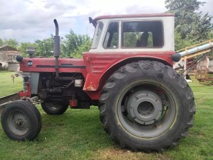 Tractor Massey Ferguson 1075