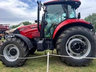 Tractor Case Farmall 90 M