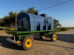 Acoplado tanque 8000 lts