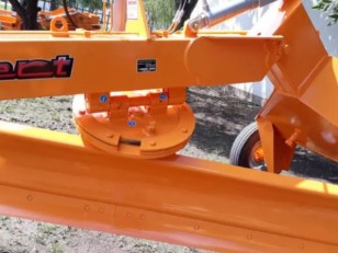 Niveladora N.A.M. 3.000 2500 kg Metalber