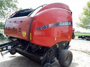 Rotoenfardadora Case IH RB565