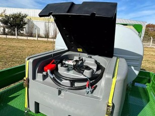 Acoplado tanque Pulvmix 3.1 Plasforte