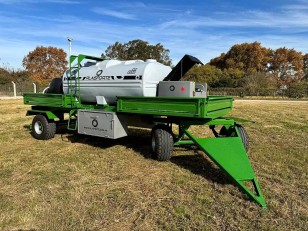 Acoplado tanque Pulvmix 3.1 Plasforte
