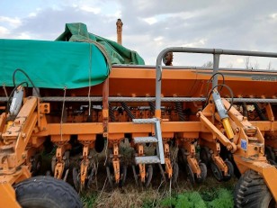 Sembradora TX Mega 1642