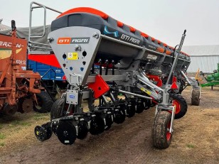 Fertilizadora Incorporadora BTI Agri FB 