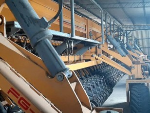Sembradora Fabimag FG01 5717