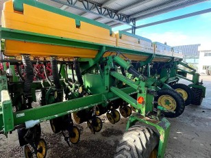 Sembradora Erca Serie VG 14 a 52