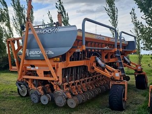 Sembradora Agrometal MXY II de 37 a 17,5
