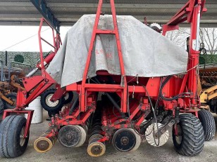 Sembradora Crucianelli Pionera 4017