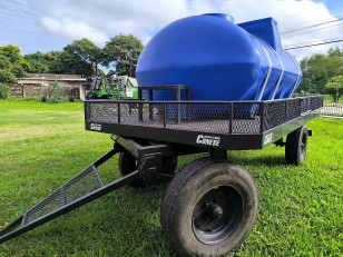 Acoplado tanque de 6000 lts Conese