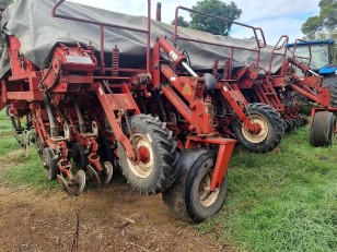 Sembradora Crucianelli Pionera 4017