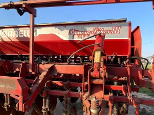 Sembradora Crucianelli Pionera Super III