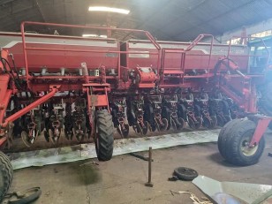 Sembradora Crucianelli Pionera 3520