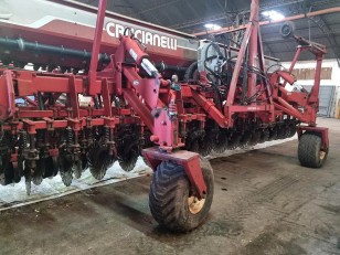 Sembradora Crucianelli Pionera 3520