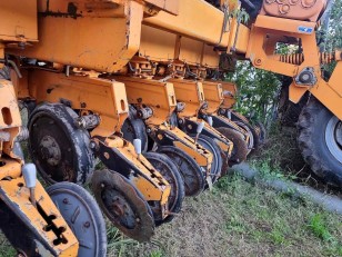 Sembradora Agrometal TX Mega 2235