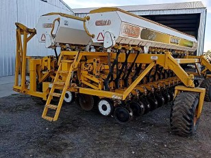 Sembradora Ascanelli RS 3000 MAGNUM GF
