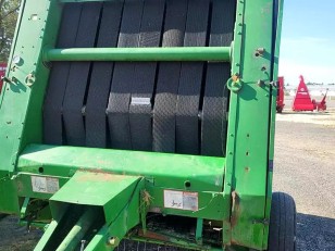 Rotoenfardadora John Deere 535