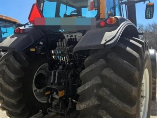 Tractor Valtra BH 214
