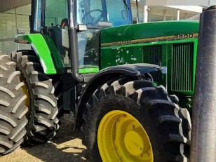 Tractor John Deere 7800