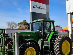 Tractor John Deere 7800