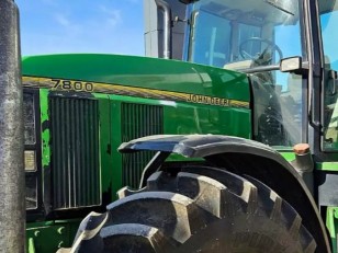 Tractor John Deere 7800