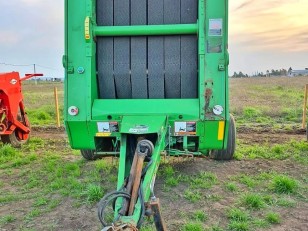 Rotoenfardadora John Deere 467