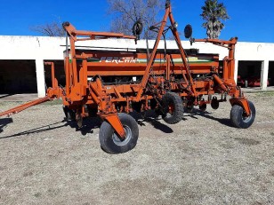 Sembradora Fercam 952