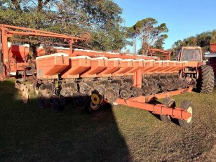 Sembradora Metar Autotrailer de 12 a 52