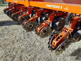 Sembradora Metar 1252