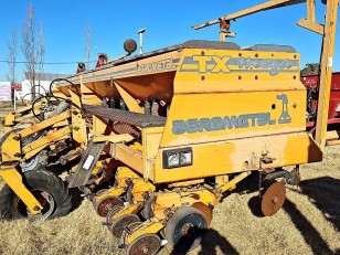 Sembradora Agrometal TX Mega 1652
