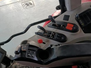 Tractor Massey Ferguson 6499