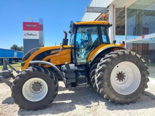 Tractor Valtra T 250