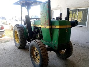 Tractor John Deere 2330 Viñatero