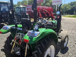 Tractor Chery RD300