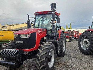 Tractor Chery WD1404