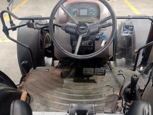 Tractor Case IH Farmall 110 A