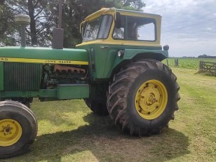 Tractor John Deere 4530