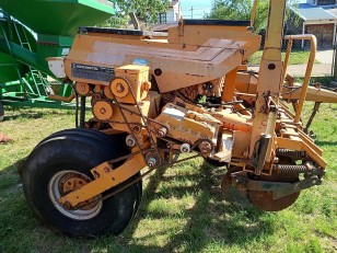 Sembradora Agrometal GX3 2121