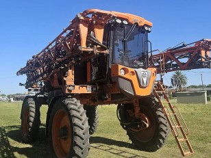 Pulverizador Jacto Uniport 3030