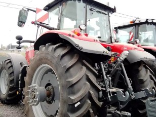 Tractor Massey Ferguson 7724