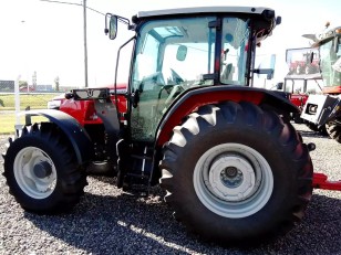 Massey Ferguson 6711
