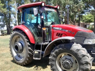 Tractor CASE IH Farmall 110 JX