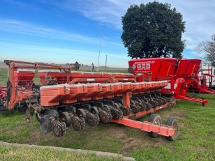 Sembradora Metar de 1252