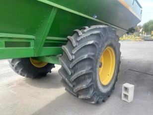 Tolva Cestari 24.700 lts