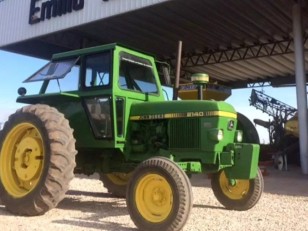 Tractor John Deere 2140
