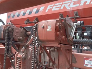 Sembradora Fercam F440 4117